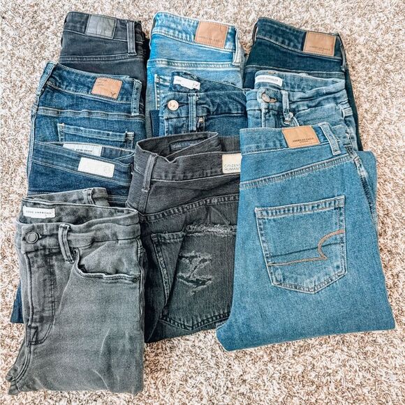 Women’s Denim Jean Bundle - Picture 1 of 10